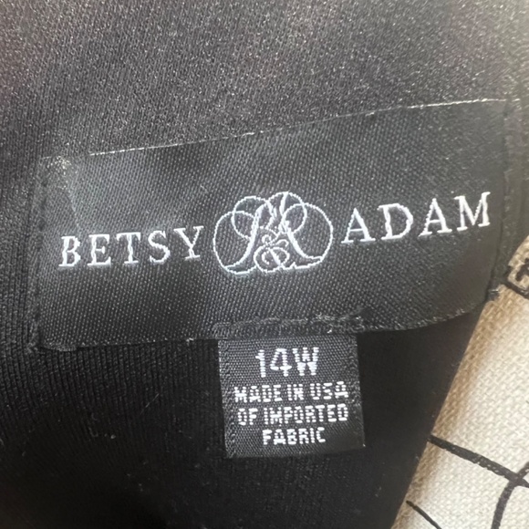 Black Betsy & Adam Gown - Picture 6 of 6